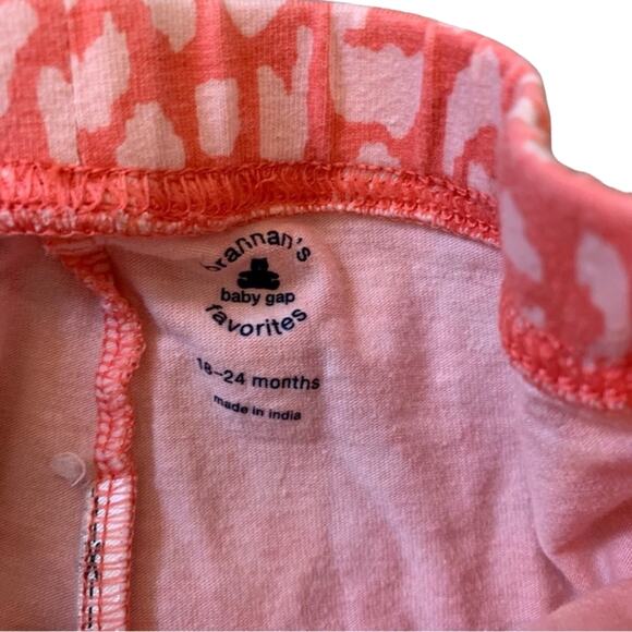 Baby GAP Coral Pink Leopard Onesie and Shorts Matching Set - Picture 7 of 10